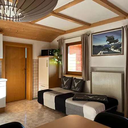 Bergmanns Ferienapartment Апартаменты *