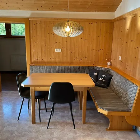 Bergmanns Ferienapartment Апартаменты *